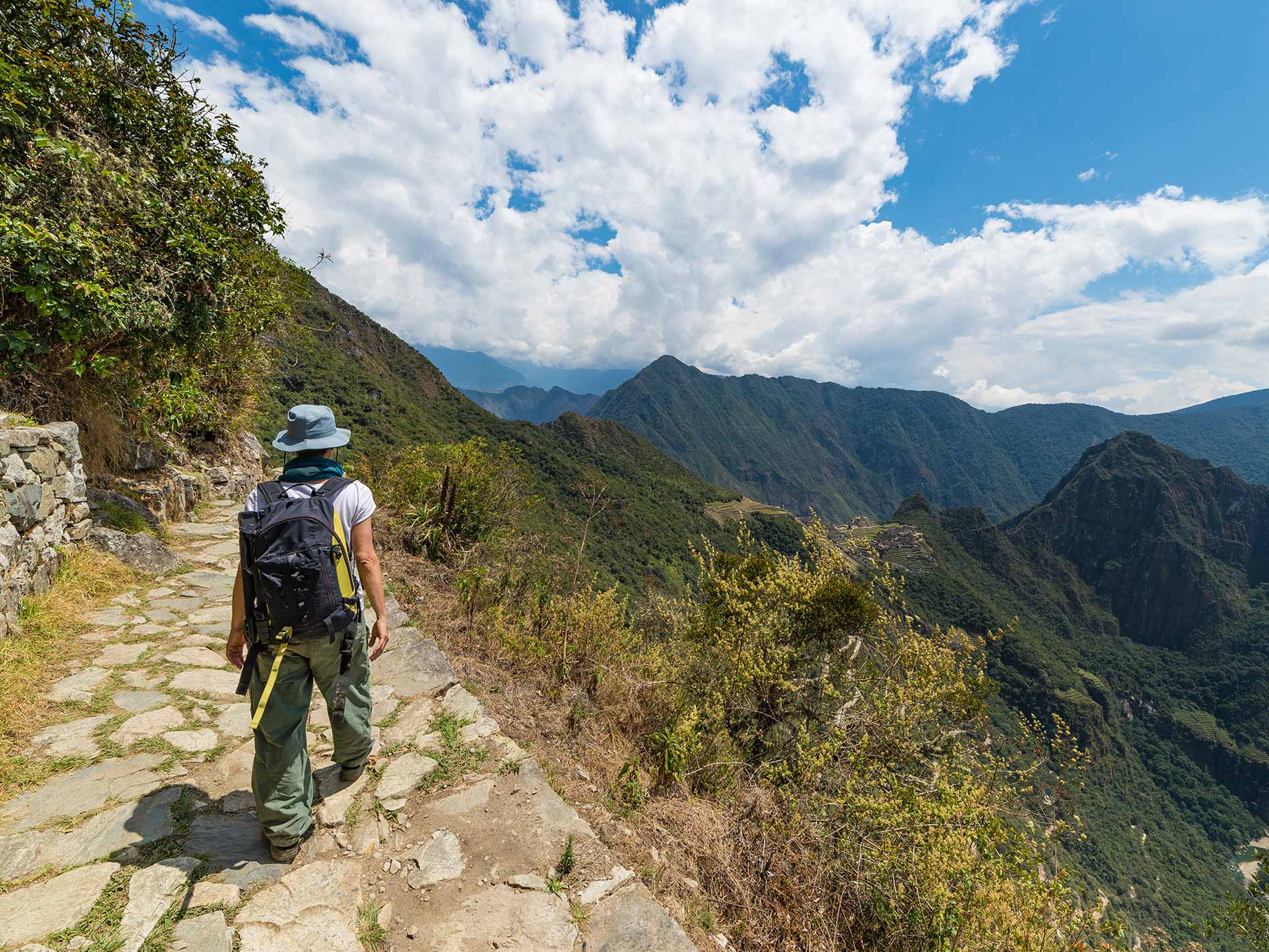 Caminata de Salkantay a Machu Picchu 4 Dias Caminata de Salkantay a Machu Picchu 4 Dias