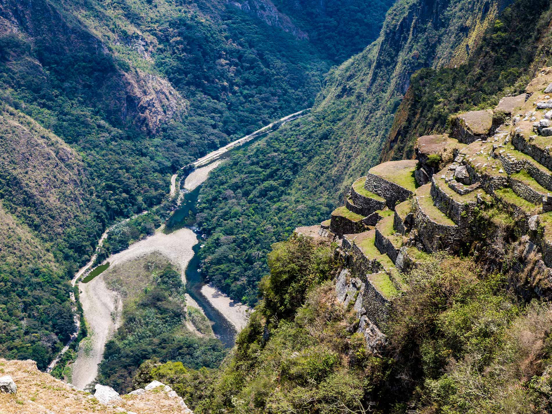 Camino Inca a Machupicchu 4 Días / 3 Noches Camino Inca a Machupicchu 4 Días / 3 Noches