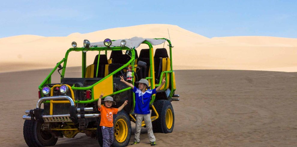 huacachina sandboarding (4)