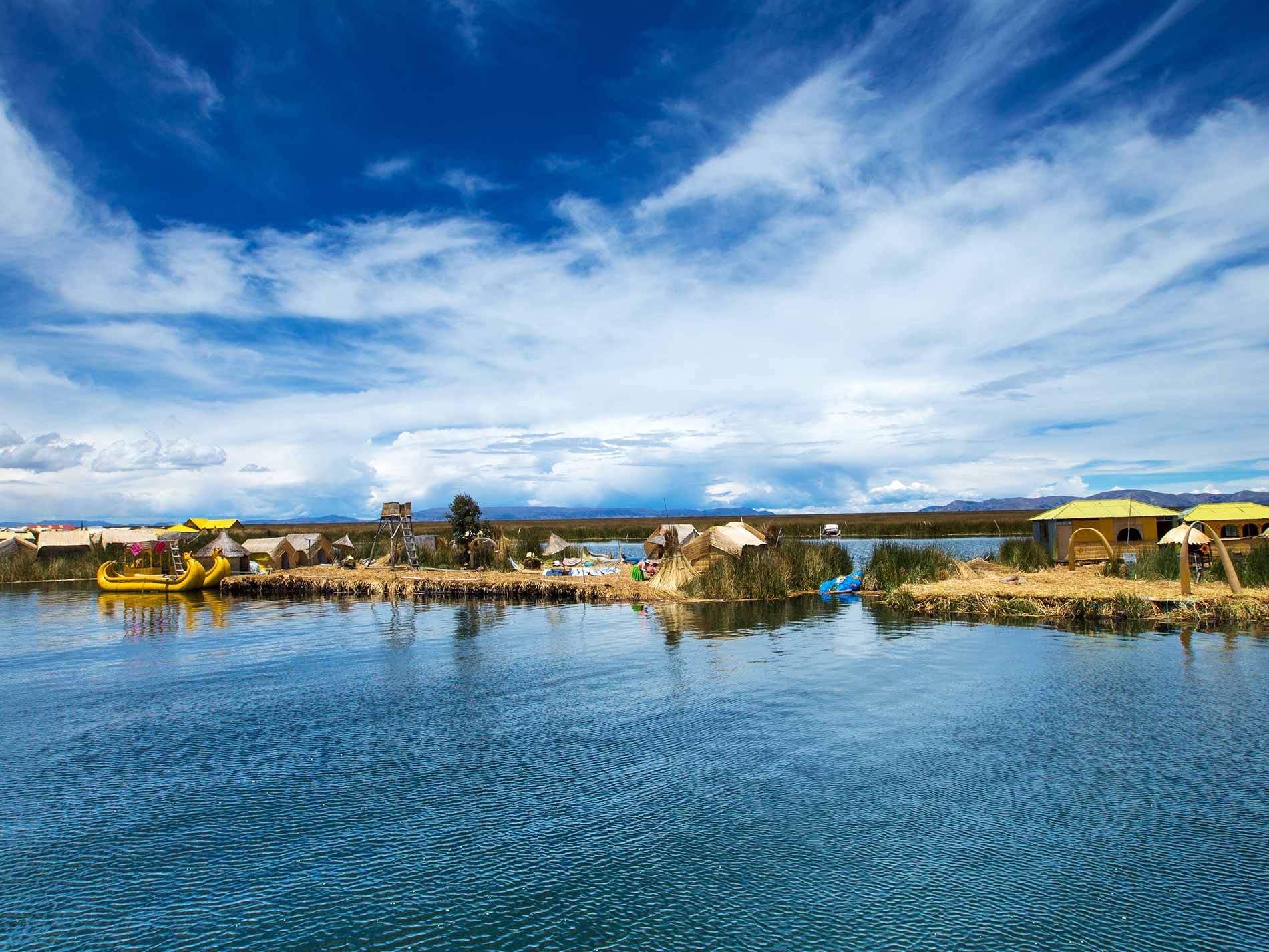 Tour a las Chullpas de Sillustani desde Puno 1 Dia Tour a las Chullpas de Sillustani desde Puno 1 Dia